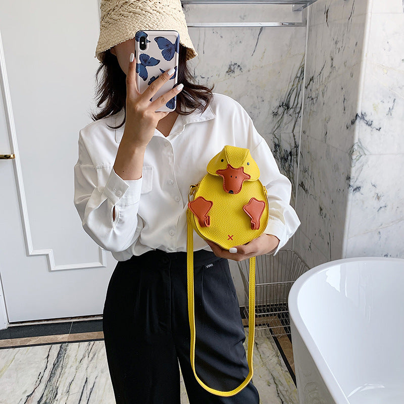 Cartoon duck women's bag 2024 new cute cute girl small shoulder bag fashion contrast color shoulder messenger bag trendy