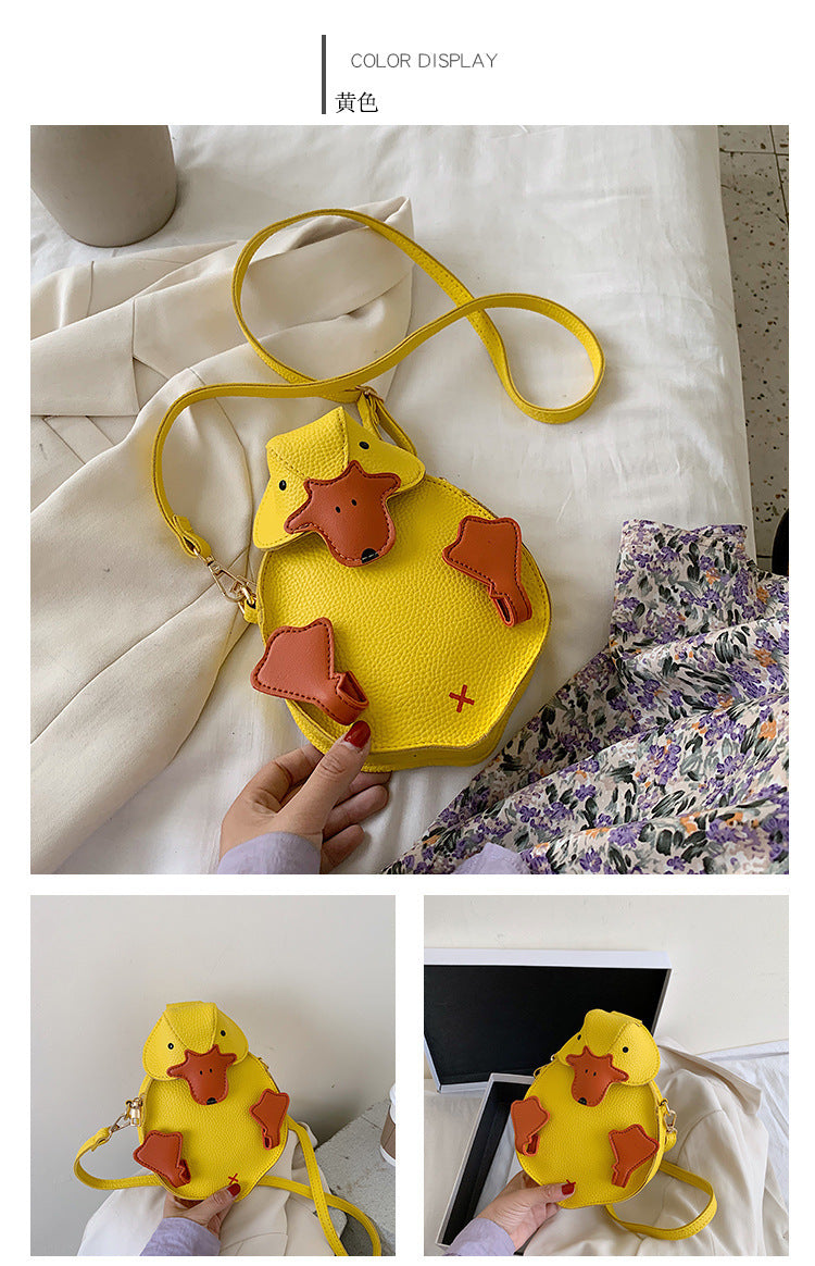 Cartoon duck women's bag 2024 new cute cute girl small shoulder bag fashion contrast color shoulder messenger bag trendy