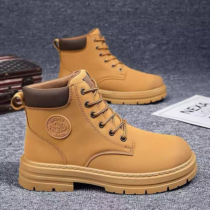 Big yellow boots 2024 autumn and winter men's large size Martin boots workwear waterproof and non-slip hiking shoes construction site labor protection shoes